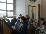 В среду четвертой седмицы Великого поста Преосвященнейший епископ Дионисий совершил Литургию Преждеосвященных Даров в храме Богоявления Господня села Сухой Донец