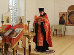 Водосвятный молебен в руинированном храме