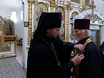 Преосвященнейший епископ Дионисий совершил Божественную литургию в Георгиевском храме села Терновое Острогожского района