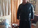 Настоятель Михайло-Архангельского поздравил с Рождеством Христовым прихожан, которые не смогли посетить праздничные богослужения