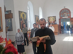 Богослужение в храме Покрова Пресвятой Богородицы сл. Шапошниковка