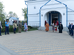 Епископ Россошанский и Острогожский Дионисий совершил Литургию в храме святых апостолов Петра и Павла с. Репьевка