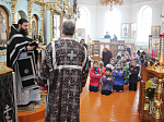 Божественная литургия в Казанском храме Каменки