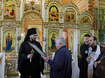 Правящий Архиерей возглавил торжественное богослужение в Свято-Троицком храме села Лозовое Верхнемамонского района