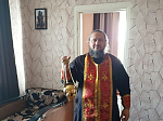 Помощник благочинного по церковной благотворительности и социальному служению посетил семьи военнослужащих – участников СВО