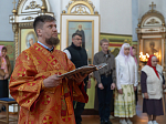 Епископ Россошанский и Острогожский Дионисий совершил Литургию в храме святых апостолов Петра и Павла с. Репьевка
