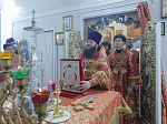 Глава Россошанской епархии совершил Божественную литургию в храме сщмч. Петра, митрополита Крутицкого, на малой родине святого