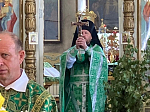 В храме святого мученика Иоанна воина встретили праздник Святой Троицы