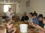 В Павловском благочинии прошли мастер-классы по выпечке жаворонков