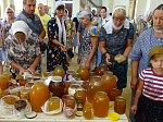 Праздничное богослужение в часть Всемилостивого Спаса и Пресвятой Богородицы в Митрофановском храме