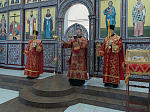 Преосвященнейший епископ Дионисий совершил Божественную литургию в Белогорском мужском монастыре