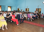 Помощник благочинного Калачеевского церковного округа по делам молодежи поздравил выпускников техникума с успешным завершением обучения