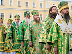 В канун праздника обретения мощей прп. Сергия Радонежского епископ Дионисий сослужил Патриарху Кириллу за всенощным бдением в Троице-Сергиевой лавре