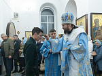 В преддверии престольного праздника епископ Дионисий совершил всенощное бдение в Казанском храме города Павловска