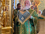 Епископ Россошанский и Острогожский Дионисий принял участие в соборном архиерейском служении Божественной литургии в Сергиевском трапезном храме Троице Сергиевой Лавры