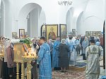 В преддверии престольного праздника епископ Дионисий совершил всенощное бдение в Казанском храме города Павловска