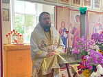 Епископ Дионисий совершил Божественную литургию иерейским чином в храме Николая Чудотворца села Талы Кантемировского района