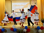 В Манинском СДК состоялся праздничный концерт, посвящённый Дню России