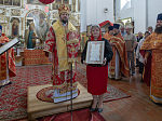 Епископ Россошанский и Острогожский Дионисий совершил Литургию в храме святых апостолов Петра и Павла с. Репьевка