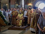 Преосвященнейший Дионисий, епископ Россошанский и Острогожский, возглавил торжества в честь 20-летия Свято-Ильинского кафедрального собора г. Россошь