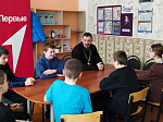 В сельской школе священник провел урок на тему «Героизм в светской истории и православии»