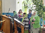В праздник Святой Троицы в храме иконы Божией Матери «Казанская» села Покровка была совершена Божественная литургия