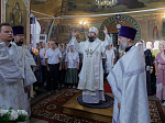 В праздник Преображения Господня Правящий Архиерей совершил Божественную литургию в храме Преображения Господня города Острогожска
