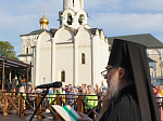 В канун праздника обретения мощей прп. Сергия Радонежского епископ Дионисий сослужил Патриарху Кириллу за всенощным бдением в Троице-Сергиевой лавре