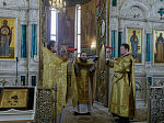 В Неделю о блудном сыне епископ Дионисий совершил Божественную литургию в Свято-Ильинском кафедральном соборе города Россошь