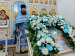 В праздник Успения Пресвятой Богородицы глава Россошанской епархии совершил Божественную литургию в Успенском храме села Старая Калитва