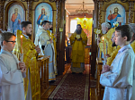 Преосвященнейший Гавриил, епископ Соликамский и Чусовской, совершил Божественную литургию в храме Покрова Пресвятой Богородицы города Павловска
