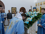 В праздник Успения Пресвятой Богородицы глава Россошанской епархии совершил Божественную литургию в Успенском храме села Старая Калитва
