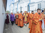 Епископ Россошанский и Острогожский Дионисий совершил Литургию в храме святых апостолов Петра и Павла с. Репьевка