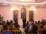  В воскресной школе города Россошь прошла встреча со студентами, приуроченная ко дню Победы в Великой Отечественной войне