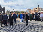 Правящий Архиерей принял участие в торжественном открытии мемориала памяти, славы, скорби и гордости в г. Россоши