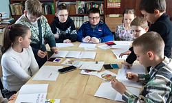 В центре святителя Тихона Задонского города Острогожска прошел мастер‑класс «Настольная типография», посвященный Дню православной книги