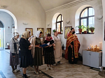 В храме во имя преподобного Сергия Радонежского поселка Подгоренский прошли богослужения в День Великой Победы