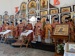 Епископ Россошанский и Острогожский Дионисий совершил Божественную литургию в Георгиевском храме с. Манино Калачеевского района