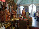 В понедельник Светлой седмицы епископ Дионисий совершил Литургию в храме Покрова Пресвятой Богородицы города Павловска