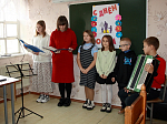 Воспитанники воскресной школы Казанского храма п. Каменка отметили День отца