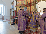 В Неделю вторую Великого поста Преосвященнейший епископ Дионисий совершил Литургию в Покровском храме с. Шапошниковка