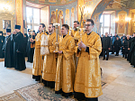 В день памяти священномученика Петра, архиепископа Воронежского, епископ Россошанский и Острогожский Дионисий сослужил митрополиту Воронежскому и Лискинскому Сергию за богослужением в Алексиево-Акатовом монастыре