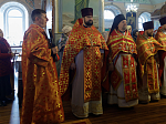 В понедельник Светлой седмицы епископ Дионисий совершил Литургию в храме Покрова Пресвятой Богородицы города Павловска