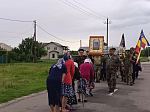 Епархиальный крестный ход прошел по территории Россошанского церковного округа