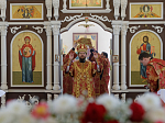 Преосвященнейший епископ Дионисий совершил Божественную литургию в Георгиевском храме села Манино Калачеевского района