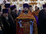 Преосвященнейший епископ Дионисий совершил Божественную литургию в Георгиевском храме села Терновое Острогожского района