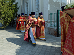 Преосвященнейший Дионисий епископ Россошанский и Острогожский совершил Литургию в храме Архистратига Божия Михаила г. Острогожска