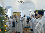 В праздник Собора Пресвятой Богородицы Преосвященнейший епископ Дионисий совершил Литургию в храме иконы Божией Матери «Казанская» города Павловска