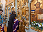 Епископ Дионисий 21 июля, в день празднования Казанской иконы Божией Матери, совершил Божественную литургию в Казанском храме пгт Каменка, центре Каменского благочиния