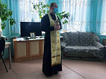 Настоятель Покровского храма посетил учреждения г. Павловск